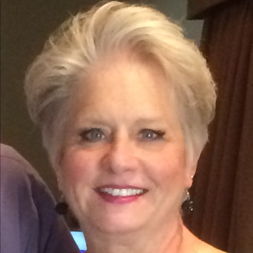 Meet your Posher, Shawna